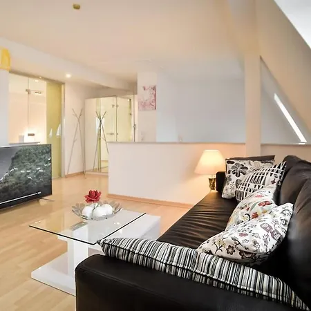 Secret Escape Above Appartamento Stoccarda