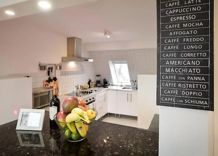 Secret Escape Above *