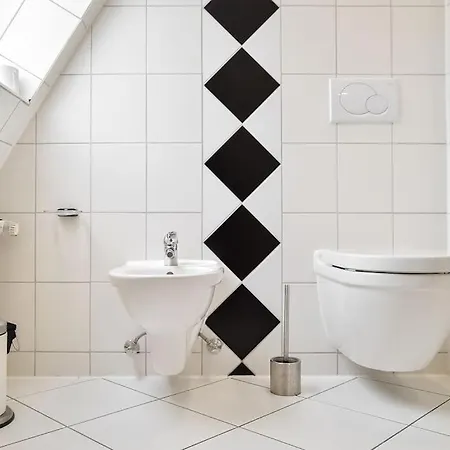 Secret Escape Above Apartman Stuttgart